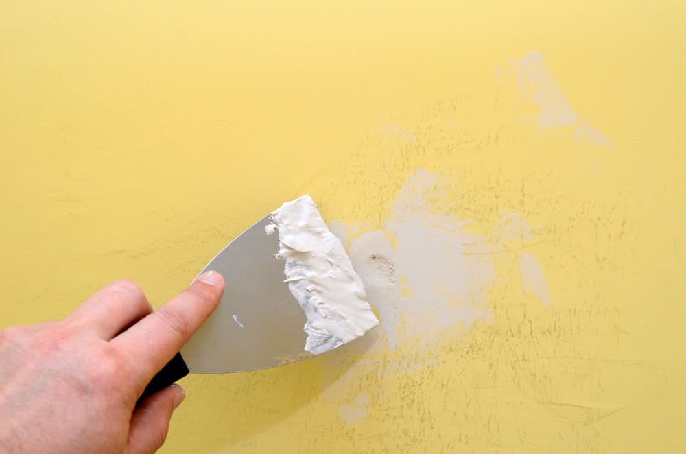 Какая шпаклевка лучше для стен под покраску?