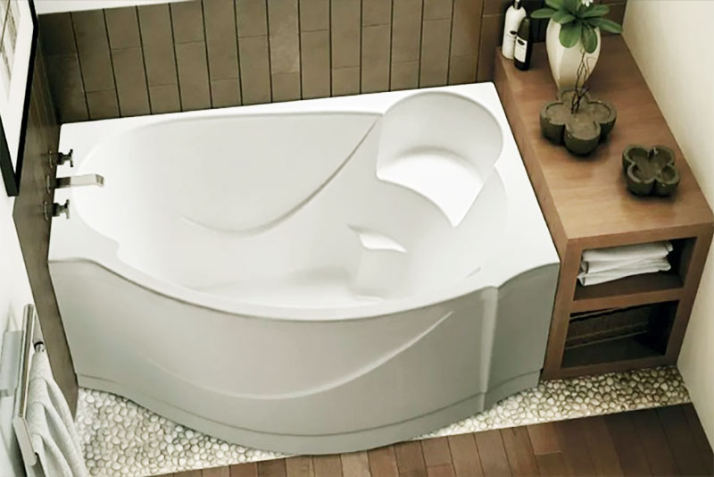 Пластичность акрила позволяет создавать ванны любой формы