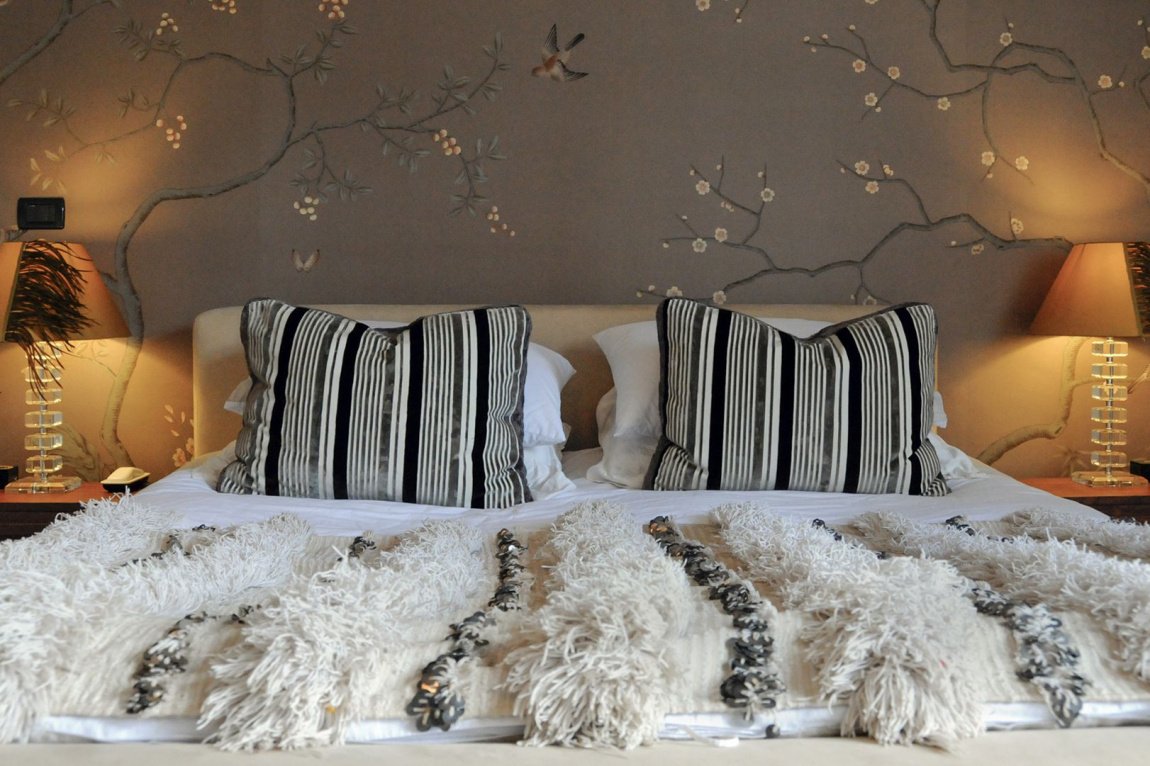 fin-5-bed-blanket-wallpaper-5a258a895b6e24001afdf106.jpg