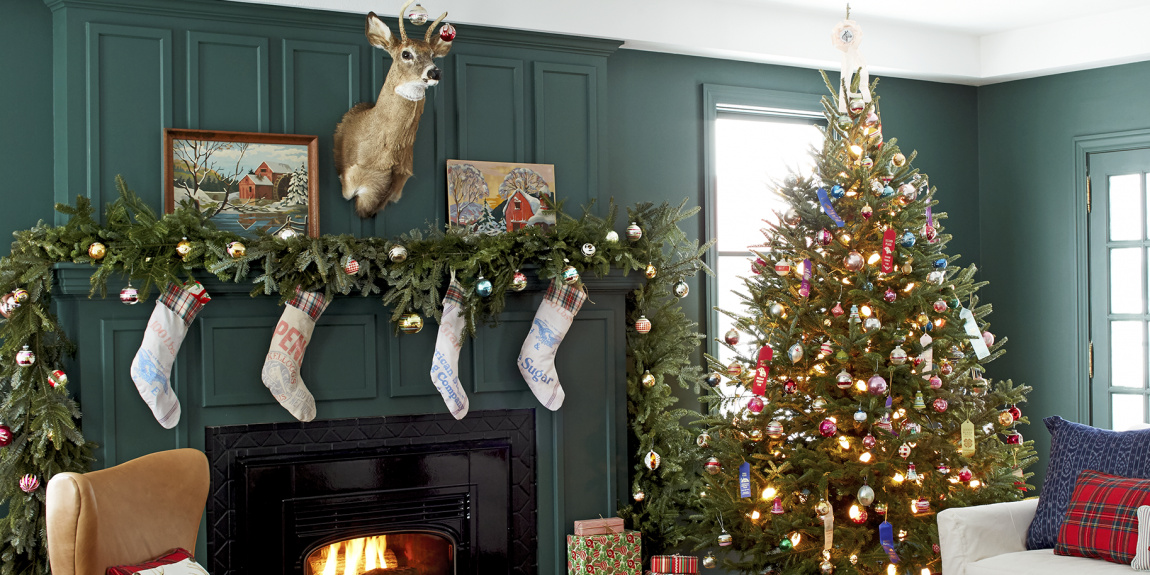 национальный рождественский декор christmas-tree-decorating-ideas-1541628963.png