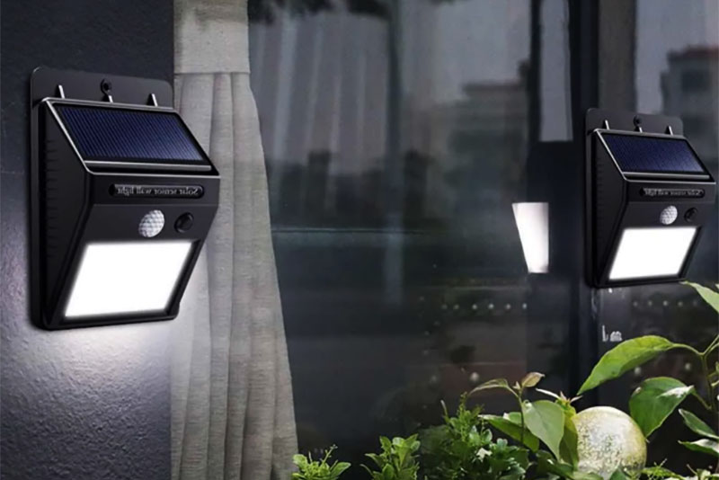 Уличный светильник на солнечной батарее Solar Motion Sensor Light