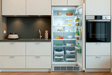 ТОП-9 лучших встраиваемых холодильников 2026 года